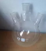 三口（kǒu）燒瓶