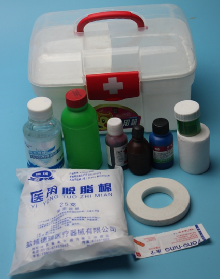 簡易急（jí）救箱